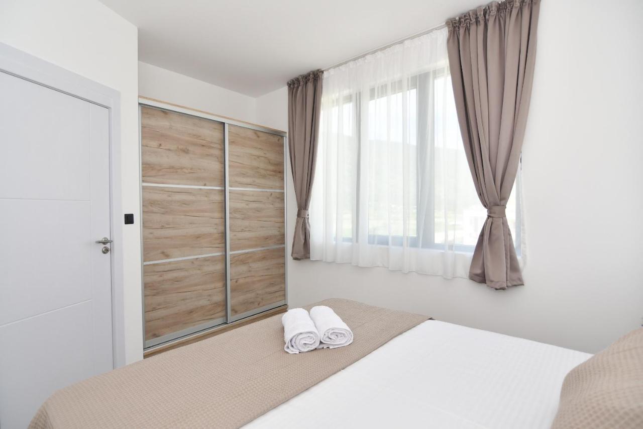 Apartmani Porat イガロ エクステリア 写真